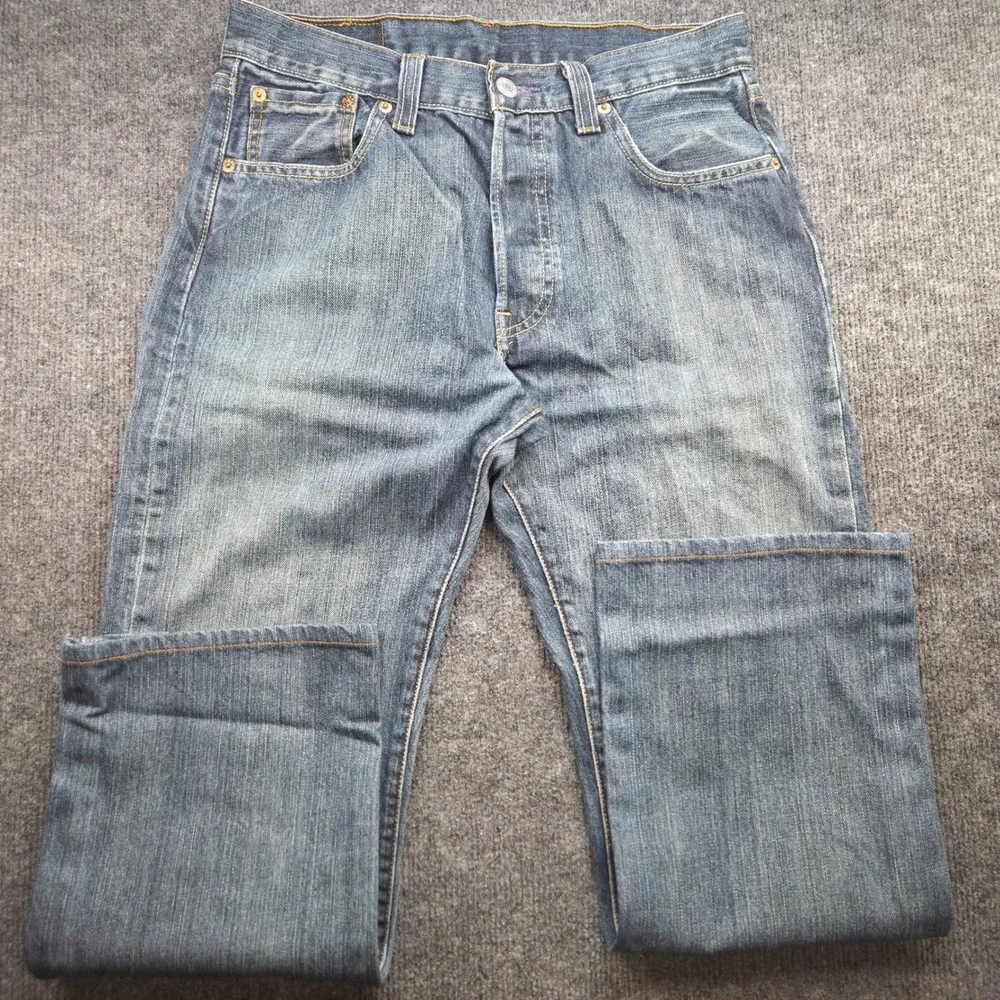 Levis 501 Mens 30x30 Blue Cotton Original Straight Fit Button Fly Denim Jeans